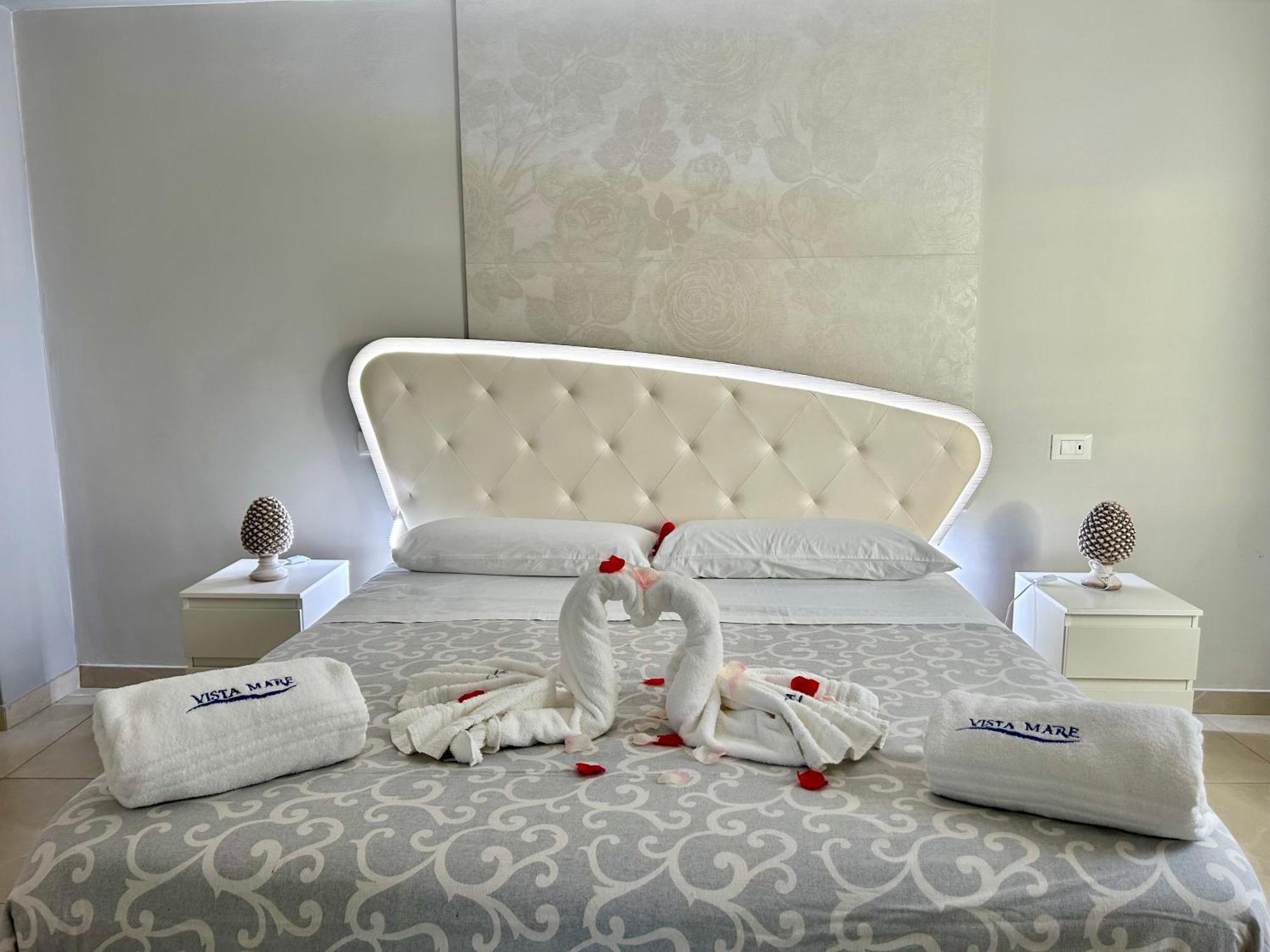 Vista Mare Apartments Giardini Naxos Luaran gambar