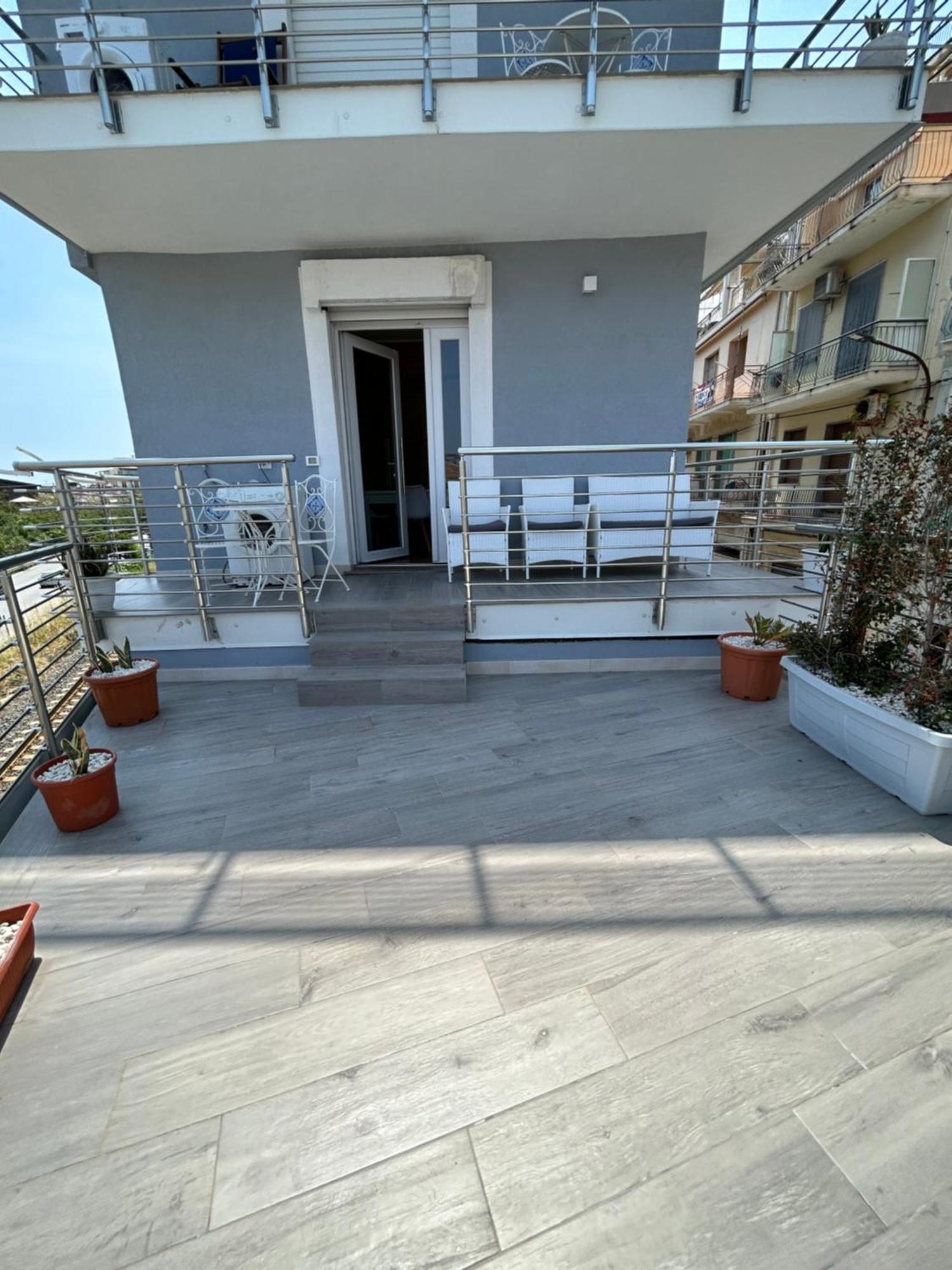 Vista Mare Apartments Giardini Naxos Luaran gambar
