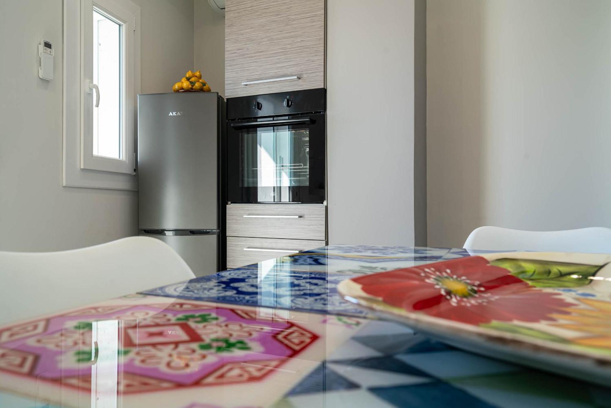 Vista Mare Apartments Giardini Naxos Bilik gambar